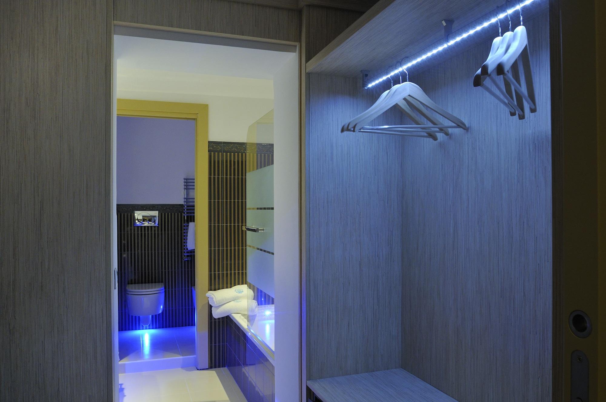 Relais Sans Soucis & Spa Ronciglione  Exteriör bild
