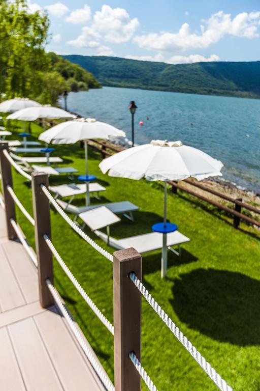 Relais Sans Soucis & Spa Ronciglione  Exteriör bild