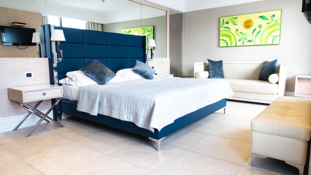Relais Sans Soucis & Spa Ronciglione  Exteriör bild